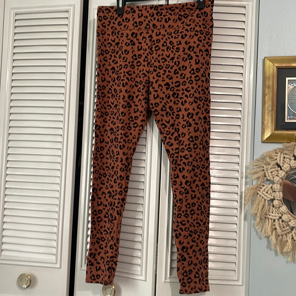 Wild Fable Cheetah Printed Leggings